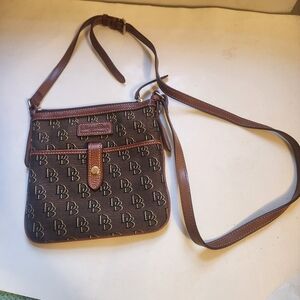 Dooney & Bourke Women's Brown Signature Logo Crossbody Bag in EUC
